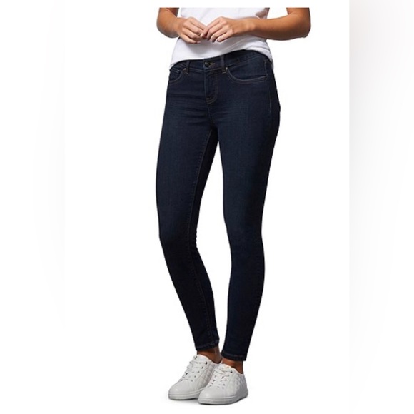 Denver Hayes Mid Rise Skinny - Picture 1 of 5